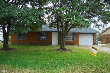 Main picture of 2624 W Angela Cir