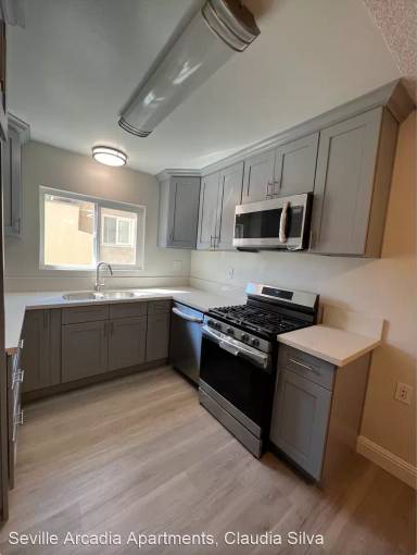 Main picture of 1119 W Duarte Rd