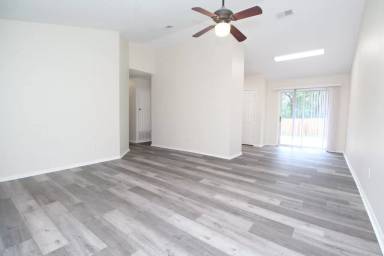 Main picture of 8126 Crystal Wells Pl