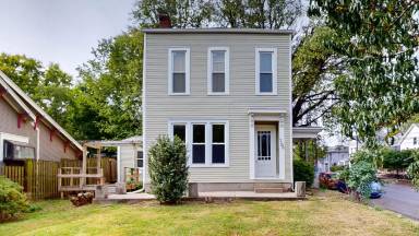 Main picture of 1100 Baxter Ave