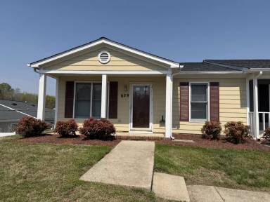 Main picture of 629 Mystic Dr