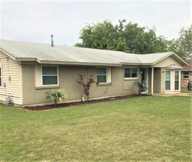 Main picture of 6301 Stardust Dr