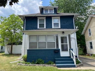 Main picture of 606 Loomis St