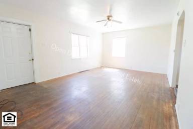 Main picture of 409 N Washington St