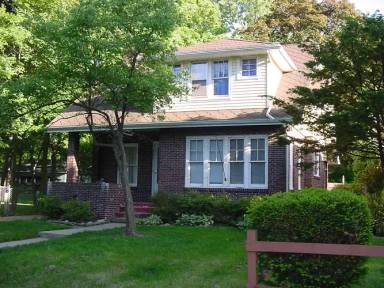 Main picture of 711 Britten Ave