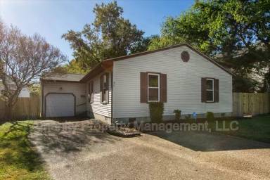 Main picture of 36 Old Fox Hill Rd