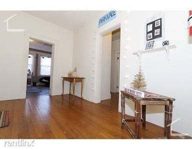 Main picture of 32 Park Vale Ave