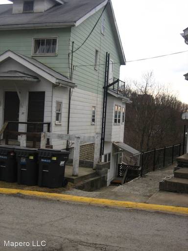 Main picture of 127 Lorentz St