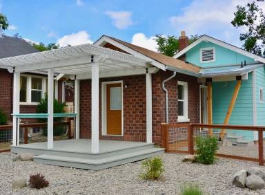 Main picture of 217 Moran St