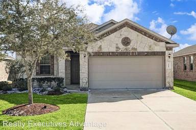 Main picture of 3229 Emma Lake Ct