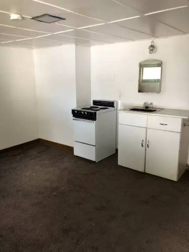 Main picture of 407 7th St NE