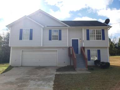 Main picture of 40 Thrasher Rd