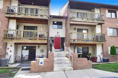 Main picture of 2005 Magnolia Woods Ct