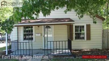 Main picture of 701 S Webster St