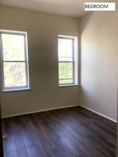 Main picture of 810 Saint Paul St