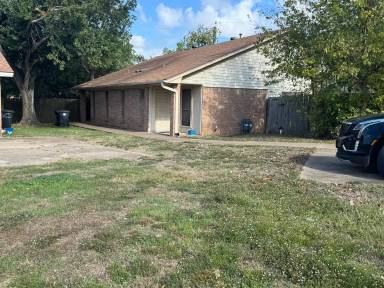 Main picture of 1408 Gramma Ct