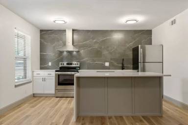 Main picture of 3711 S Indianapolis Ave