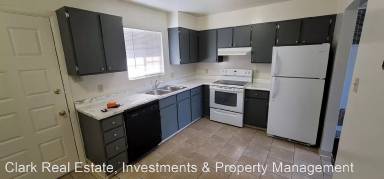 Main picture of 819 Wright Way
