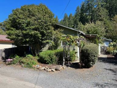 Main picture of 17541 Orchard Ave