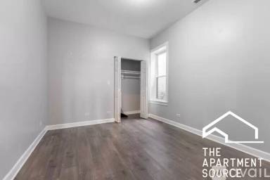 Main picture of 3216 W Augusta Blvd