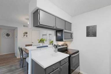 Main picture of Silver Creek Apartments