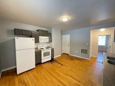 Main picture of 31 Front St