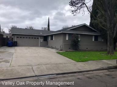Main picture of 2524 Surrey Ave