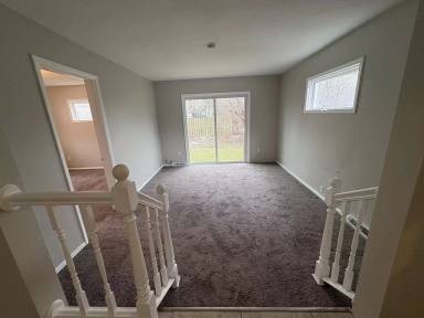 Main picture of 5090 Cheltenham Blvd