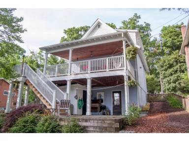 Main picture of 1005 E State St