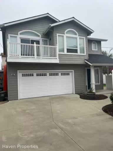 Main picture of 580 Monterey Ave