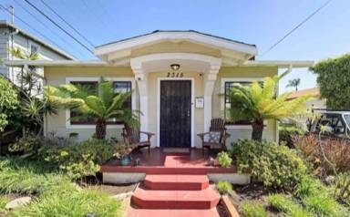 Main picture of 2315 Dwight St