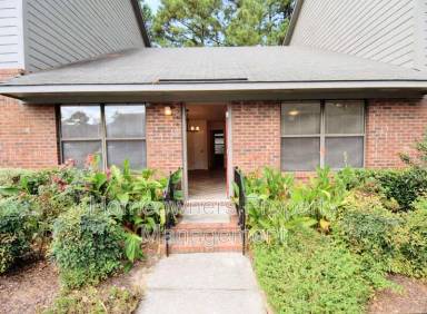 Main picture of 206 Villa Dr