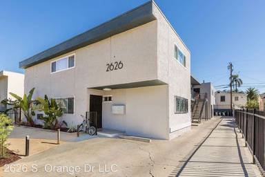 Main picture of 2626 S Orange Dr