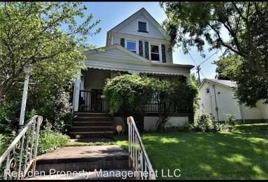 Main picture of 4103 E 76th St