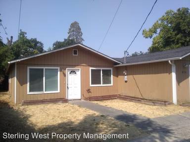 Main picture of 424 S Oakdale Ave
