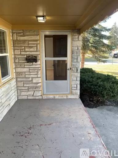 Main picture of 1300 McCormick St