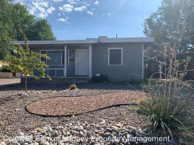 Main picture of 218 Montclaire Dr SE
