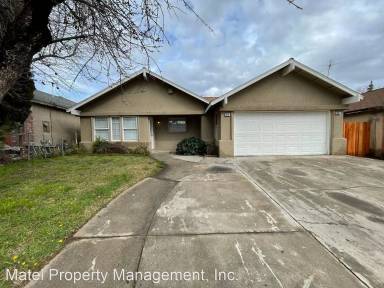 Main picture of 1016 Bristlecone Way