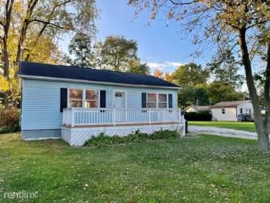 Main picture of 180 Lee Ave