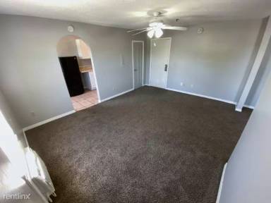 Main picture of 630 Brevard Ave