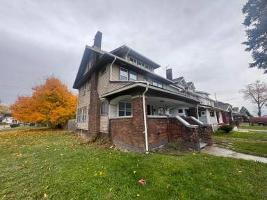 Main picture of 12814 Arlington Ave