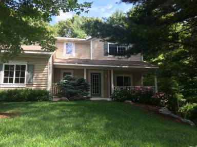 Main picture of 2035 Woodlark Dr