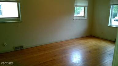 Main picture of 610 S Grant Ave