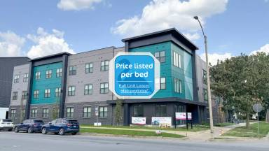 Main picture of 404 E Clark St