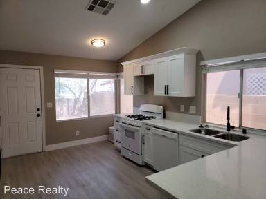 Main picture of 3542 Winter Scene Ct