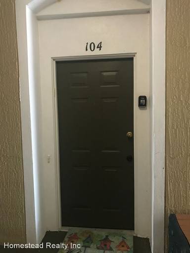 Main picture of 2307 Butterfly Palm Way
