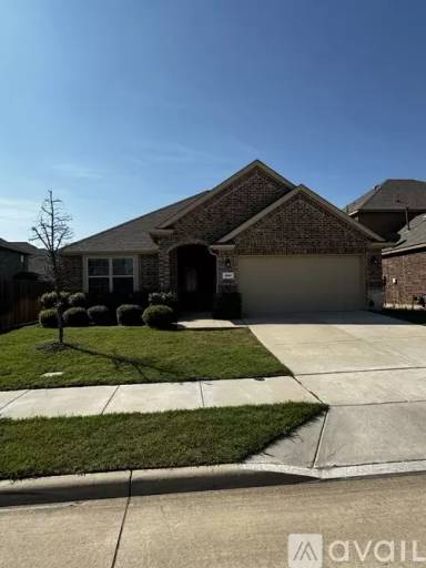 Main picture of 940 Lake Cypress Ln