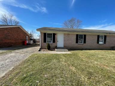 Main picture of 113 Birch Dr