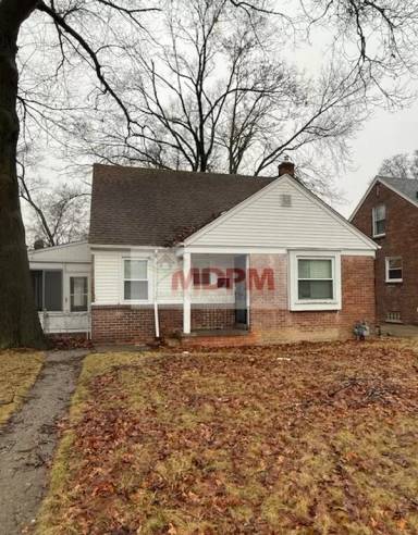 Main picture of 18457 Whitcomb St