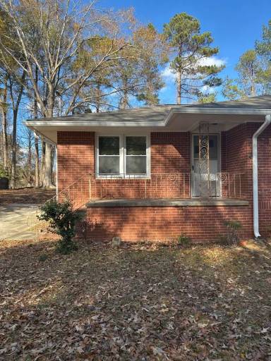 Main picture of 4296 Pineview Dr